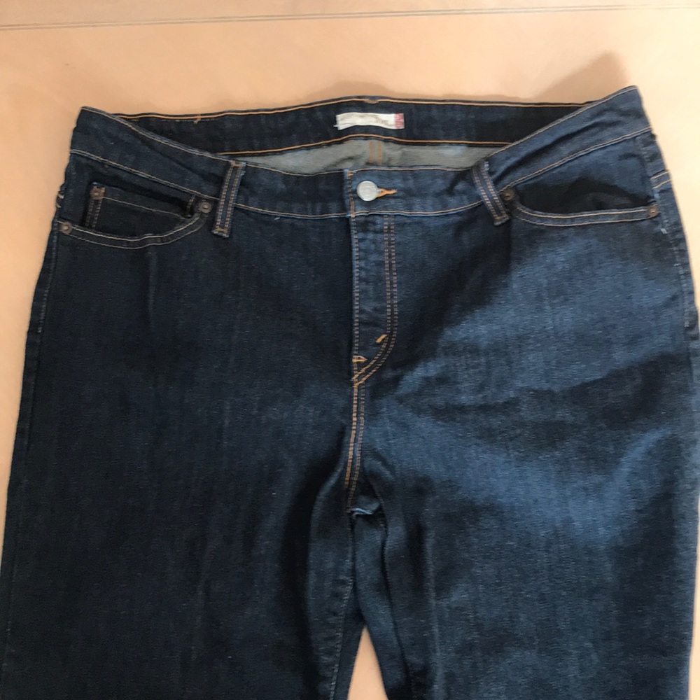 🔥🔥LEVI’S 590 BOOT CUT 16W with SPANDEX